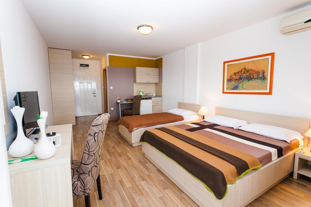 Apartments Marija Sveti Stefan Dış mekan fotoğraf