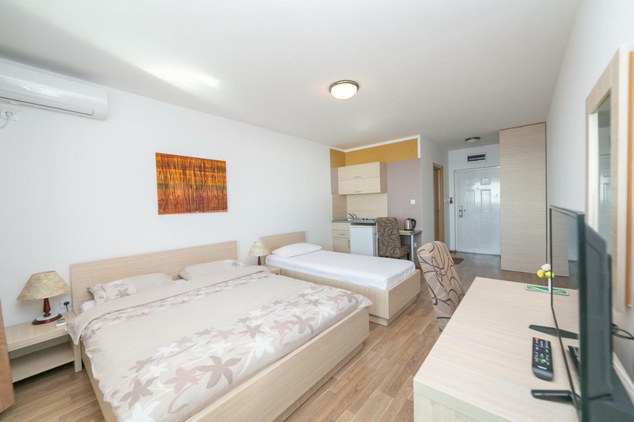 Apartments Marija Sveti Stefan Dış mekan fotoğraf